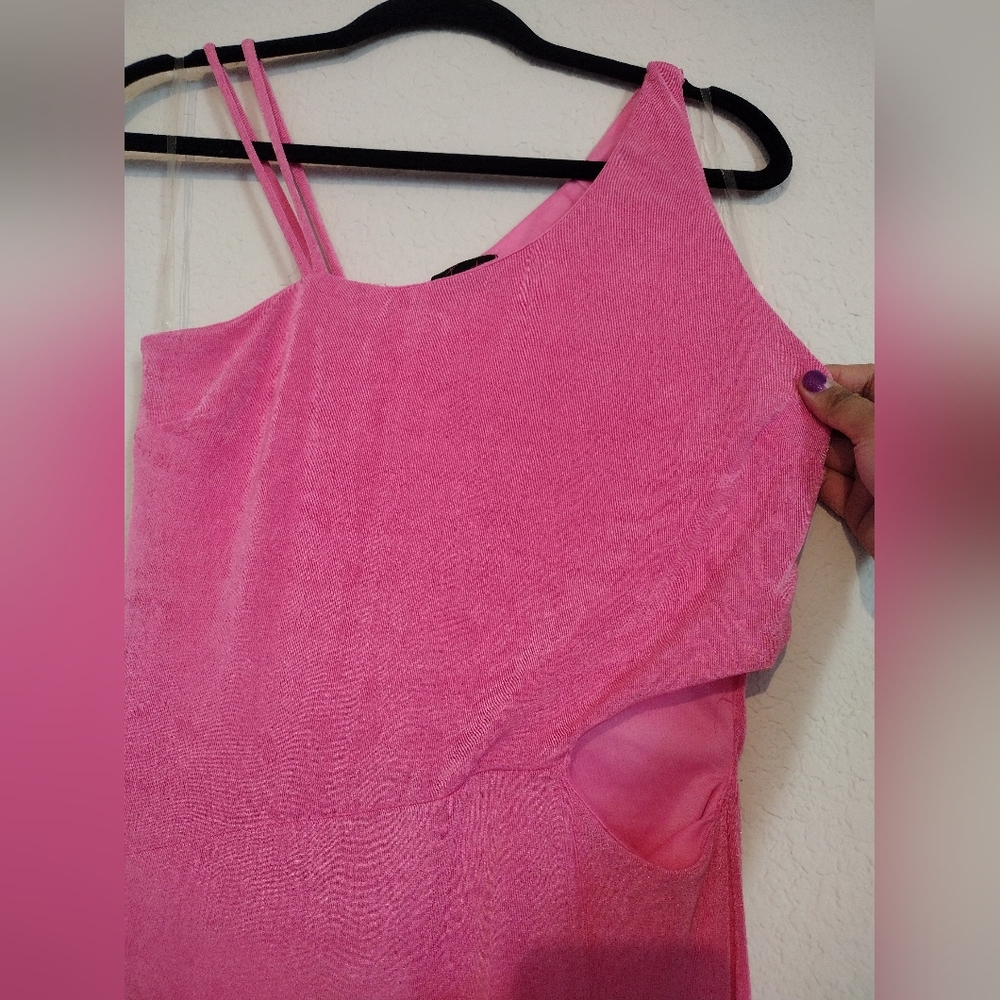 Pink dress, size large - Picture 9 of 9
